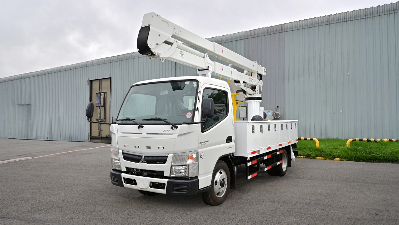 Fuso Canter 613